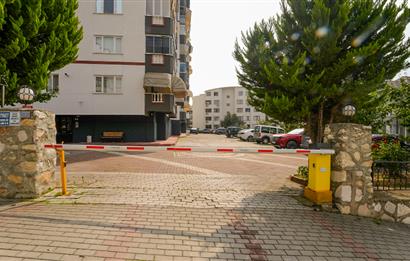 C21 Cius; Yıldırım Sitesinde Full Deniz Manzaralı 3+1 Kiralık Daire