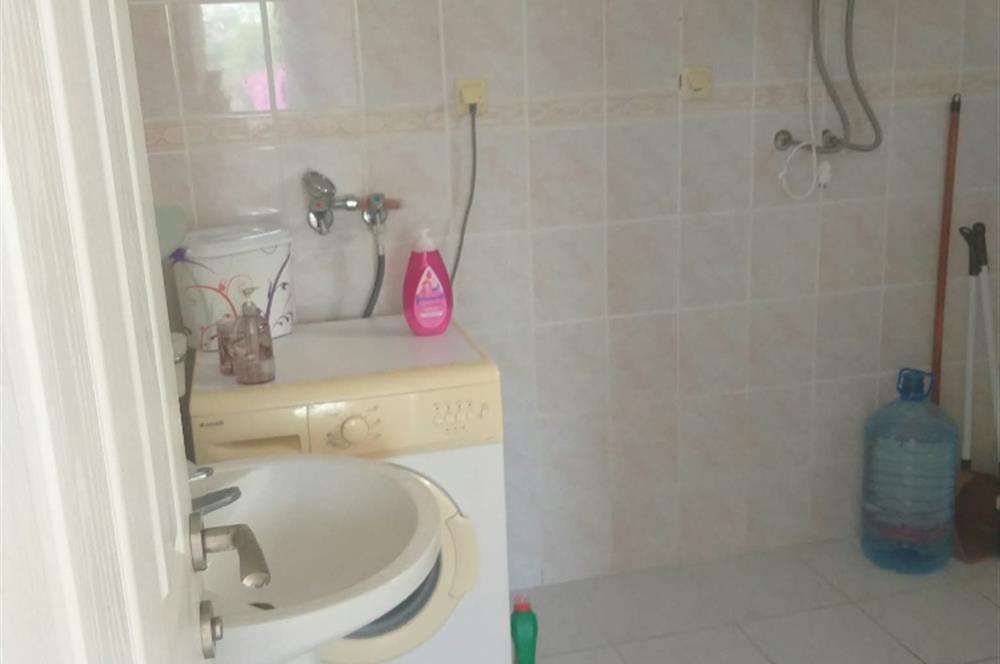 Kıyıkışlacık'da Gülüm Kıyı Sitesinde Denize Nazır Satılık Villa