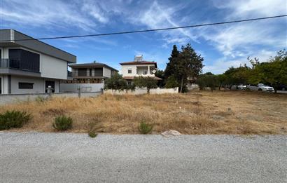 Seferihisar'da Denize Yakın Villa İmarlı Arsa