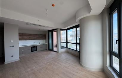 Alsancak Evora'da Deniz Manzaralı Sıfır 2+1 Kiralık Daire
