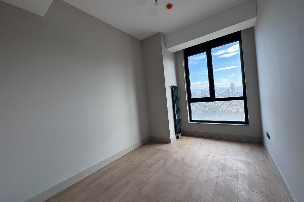 Alsancak Evora'da Deniz Manzaralı Sıfır 2+1 Kiralık Daire
