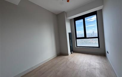 Alsancak Evora'da Deniz Manzaralı Sıfır 2+1 Kiralık Daire
