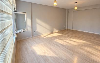 CENTURY 21'DEN SIRRIPAŞA'DA 85 M² KİRALIK 1. KAT 1+1 BÜRO / OFİS