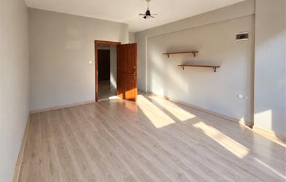 CENTURY 21'DEN SIRRIPAŞA'DA 85 M² KİRALIK 1. KAT 1+1 BÜRO / OFİS