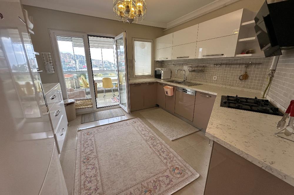 C21 UZMANdan DENİZ PARKTA FULL DENİZ MANZARALI EŞYALI 4+1
