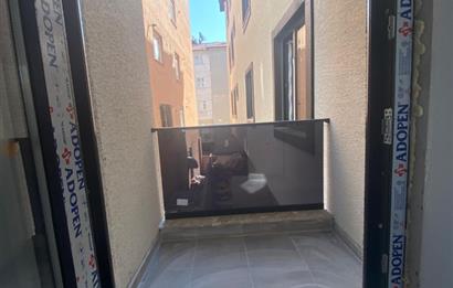 Üsküdar Bulgurlu Cumhuriyet Mah.Satılık 3+1 Sıfır Daire