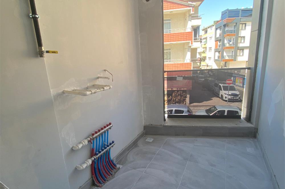Üsküdar Bulgurlu Cumhuriyet Mah.Satılık 3+1 Sıfır Daire