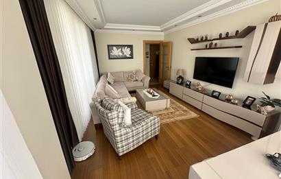 Altıntepe Mahallesi'nde 3+1 Geniş Satılık Daire