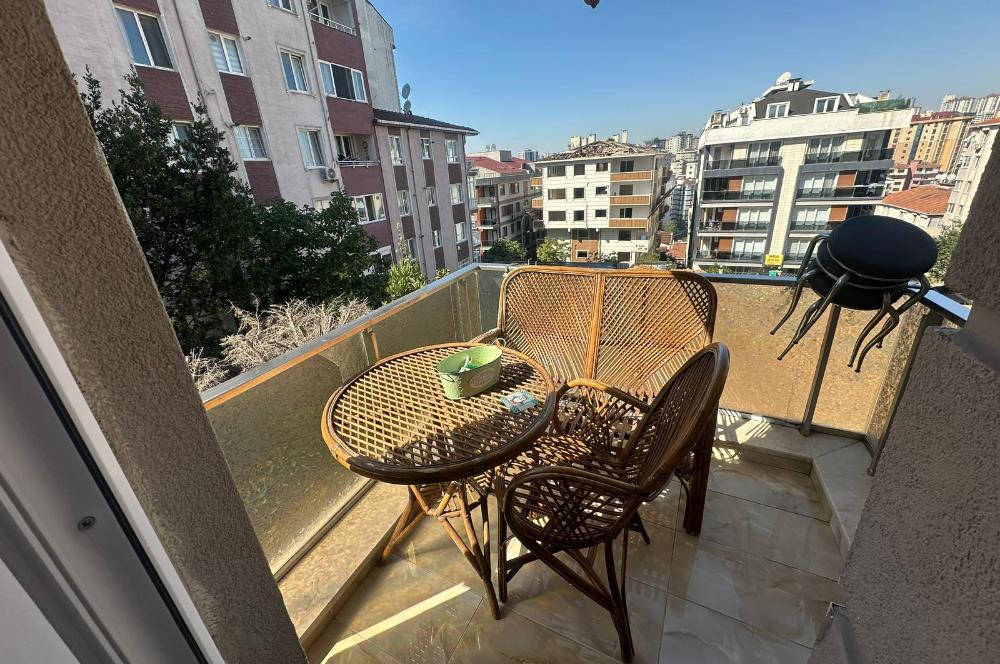 Altıntepe Mahallesi'nde 3+1 Geniş Satılık Daire