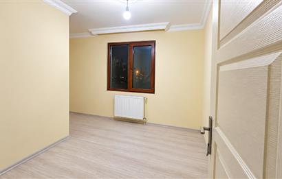 ÇEKMEKÖY EKŞİOGLU KPALI MUTFAK,EBEVEYN BANYOLU 2+1 KİRALIK DAİRE