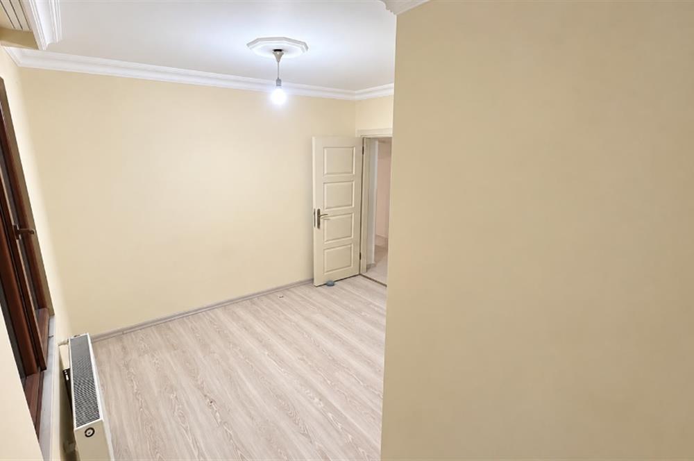 ÇEKMEKÖY EKŞİOGLU KPALI MUTFAK,EBEVEYN BANYOLU 2+1 KİRALIK DAİRE