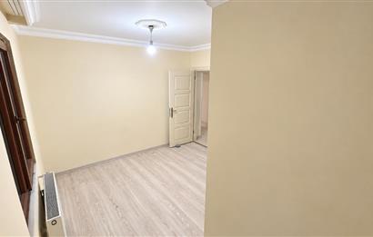 ÇEKMEKÖY EKŞİOGLU KPALI MUTFAK,EBEVEYN BANYOLU 2+1 KİRALIK DAİRE