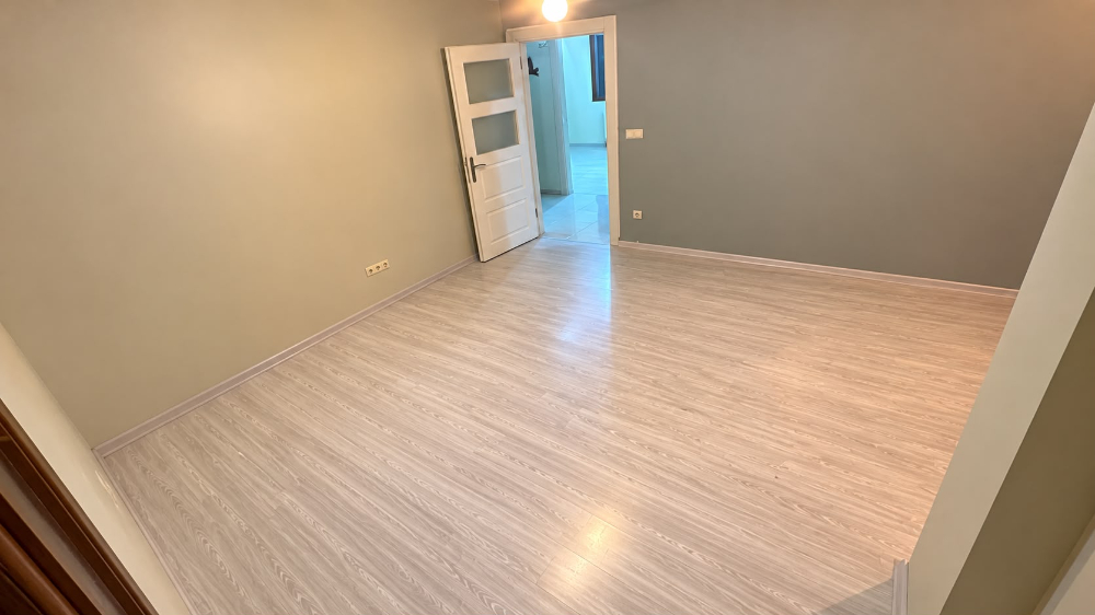 ÇEKMEKÖY EKŞİOGLU KPALI MUTFAK,EBEVEYN BANYOLU 2+1 KİRALIK DAİRE