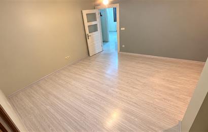 ÇEKMEKÖY EKŞİOGLU KPALI MUTFAK,EBEVEYN BANYOLU 2+1 KİRALIK DAİRE