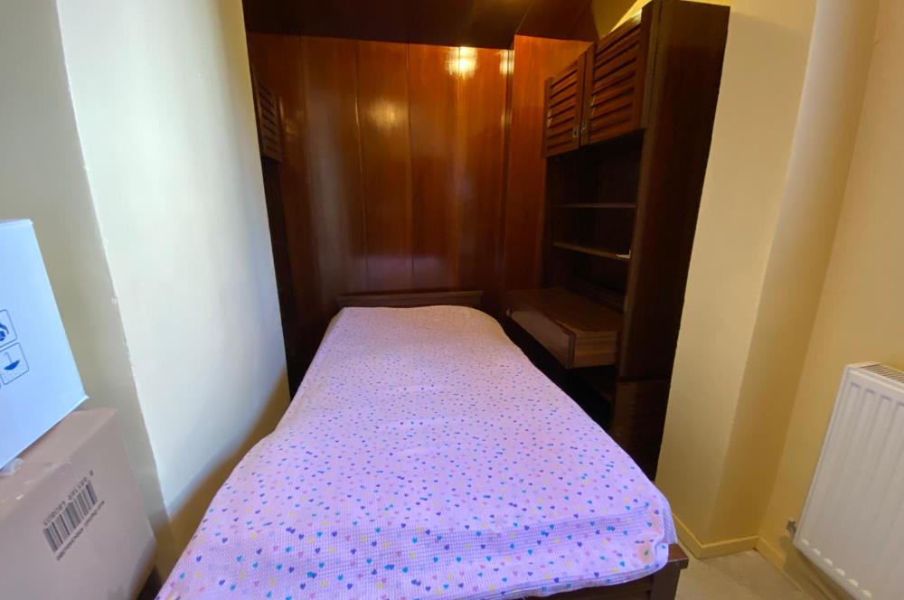 BÜYÜKADA MERKEZDE VAPUR İSKELESİ&ÇARŞIYA 5DK 3+1 KİRALIK