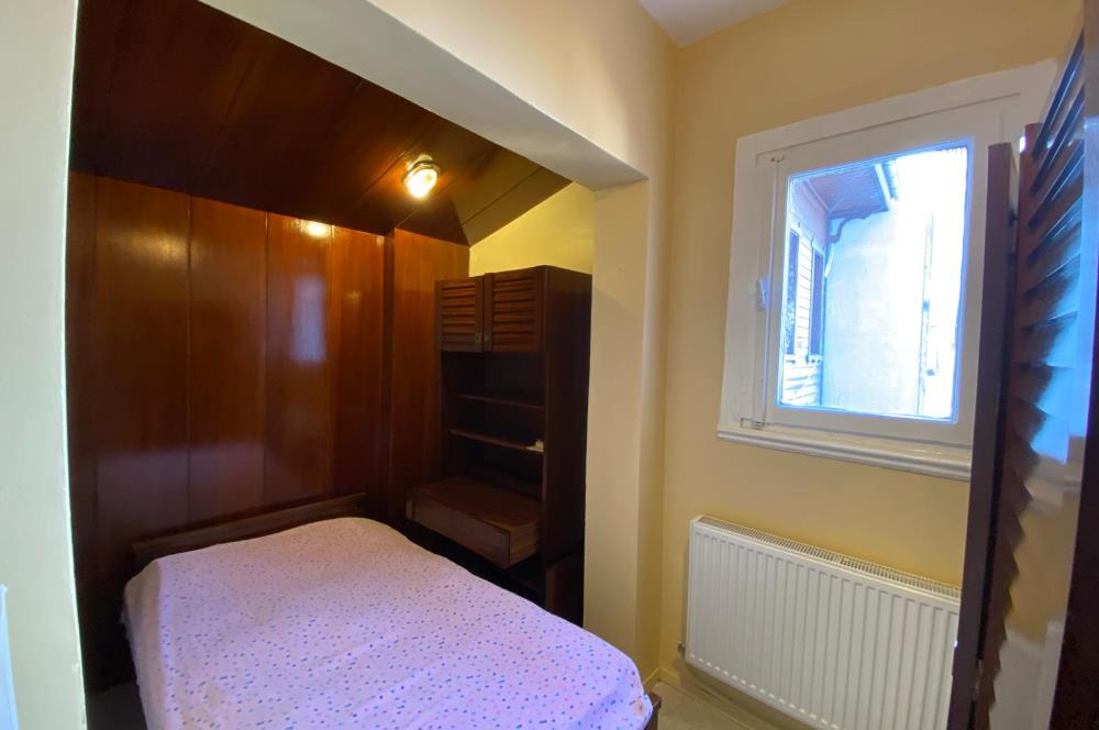 BÜYÜKADA MERKEZDE VAPUR İSKELESİ&ÇARŞIYA 5DK 3+1 KİRALIK