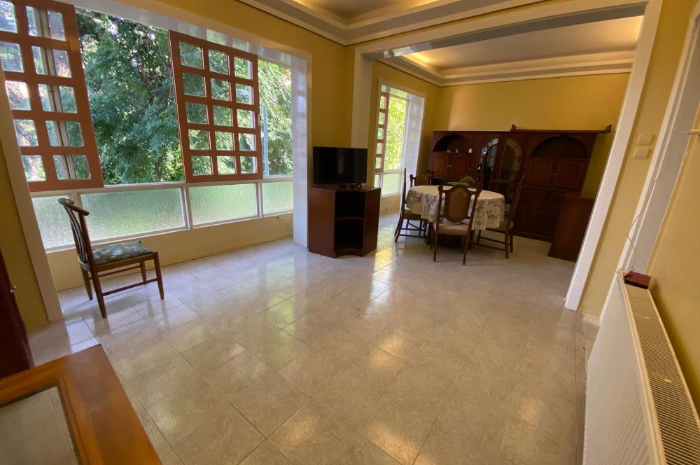 BÜYÜKADA MERKEZDE VAPUR İSKELESİ&ÇARŞIYA 5DK 3+1 KİRALIK