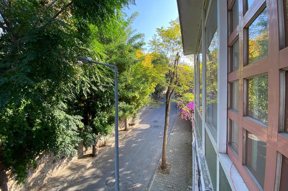 BÜYÜKADA MERKEZDE VAPUR İSKELESİ&ÇARŞIYA 5DK 3+1 KİRALIK