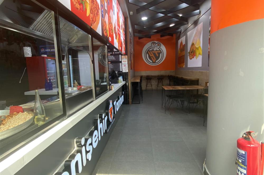 Avm İçerisinde Yüksek Cirolu Donanımlı Devren Kiralık Restoran