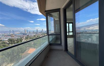 Alsancak Evora'da Deniz Manzaralı Sıfır 2+1 Kiralık Daire