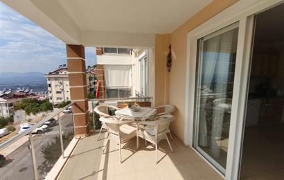 Fethiye Patlangıç'ta Deniz Manzaralı, Site İçinde Havuzlu Daire