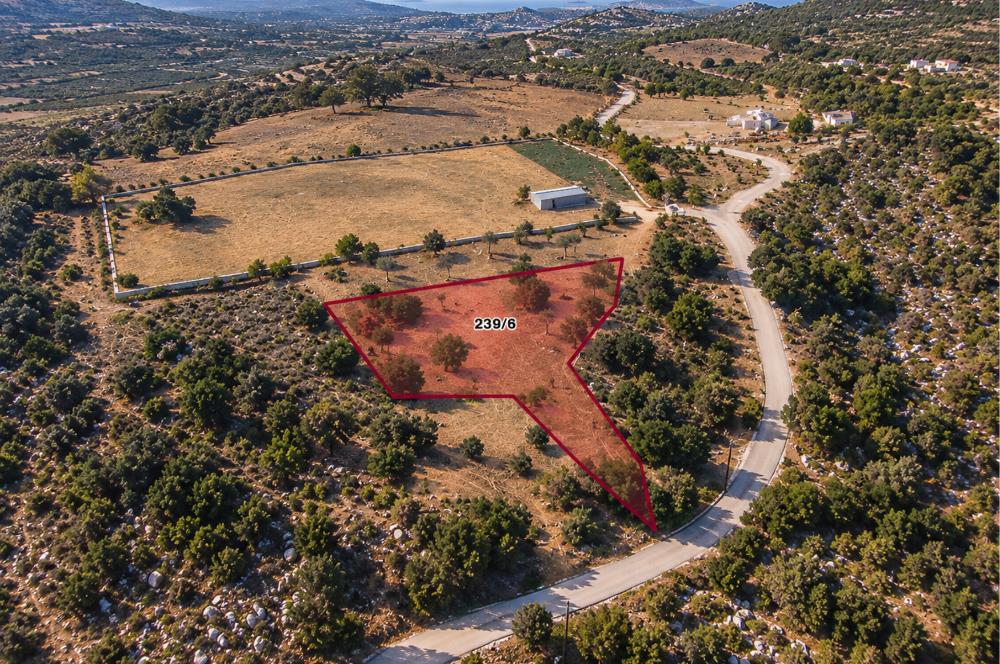 Bodrum Gökpınar'da 860 m²  Satılık Arazi