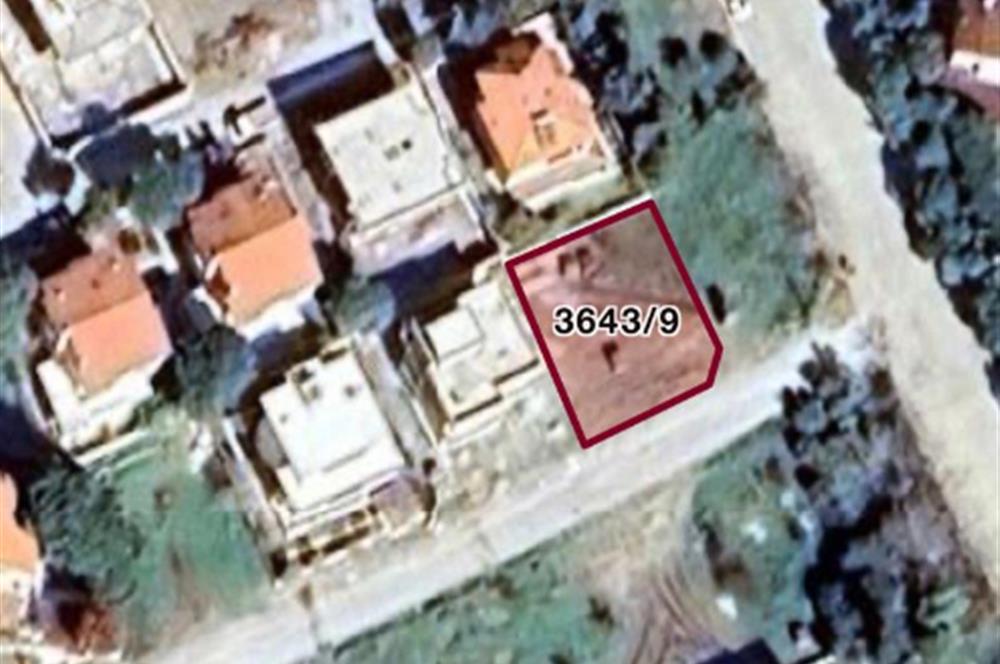 Seferihisar'da Denize Yakın Villa İmarlı Arsa