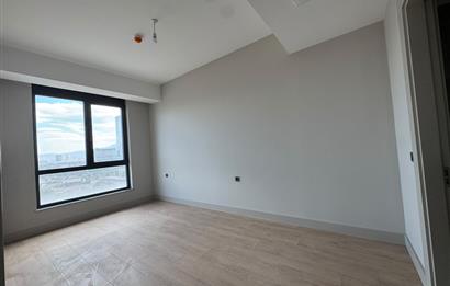 Alsancak Evora'da Deniz Manzaralı Sıfır 2+1 Kiralık Daire
