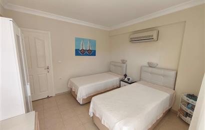 Fethiye Patlangıç'ta Deniz Manzaralı, Site İçinde Havuzlu Daire