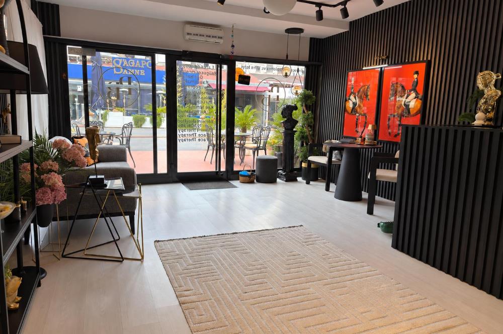 ZEKERİYAKÖY ÇARŞIDA DONANIMLI DEVREN KİRALIK GÜZELLİK SALONU