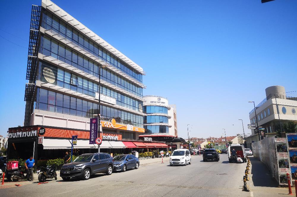 SERTAÇ MAZI'DAN İSTANBUL CADDESİ MERKEZİNDE YATIRIMLIK DÜKKAN