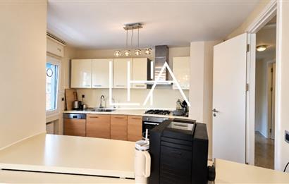 CENTURY 21'DEN KEMERIFE 21 SİTESİNDE EŞYALI KİRALIK 2+1 DAİRE