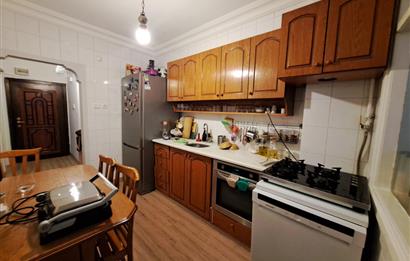 Ümraniye Cengiz Topel Caddesine ve Metroya Komşu Geniş 3+1 100m2