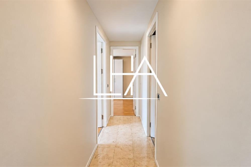 CENTURY 21'DEN KEMERIFE 21 SİTESİNDE EŞYALI KİRALIK 2+1 DAİRE