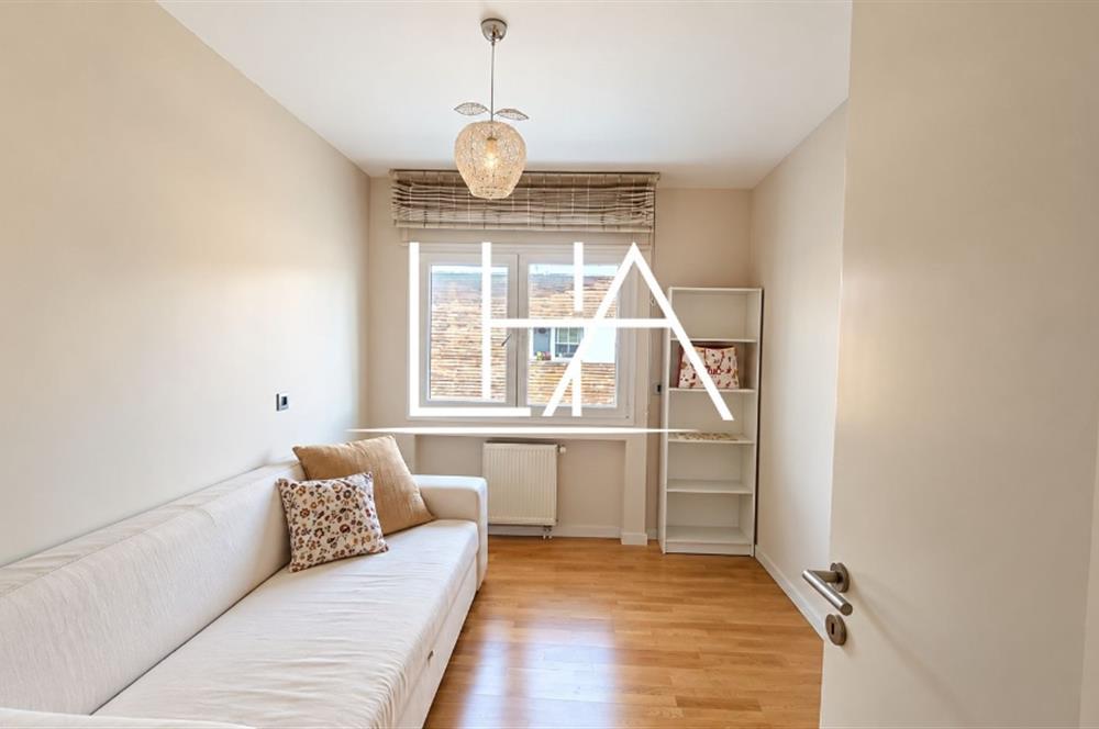 CENTURY 21'DEN KEMERIFE 21 SİTESİNDE EŞYALI KİRALIK 2+1 DAİRE