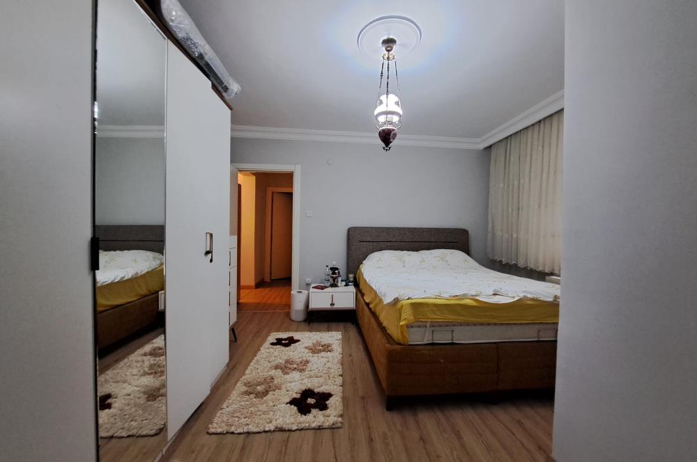 Ümraniye Cengiz Topel Caddesine ve Metroya Komşu Geniş 3+1 100m2