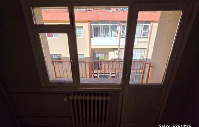 ACİL KUŞOYOLU BARBAROS MURAT SİTEDE 3.KAT SATILIK KENTSELDE