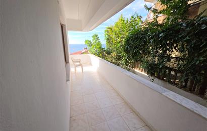 YALOVA ÇINARÇIK ESNKÖY KANARYA MEVKİNDE HARİKA TERS DUBLEX DAİRE