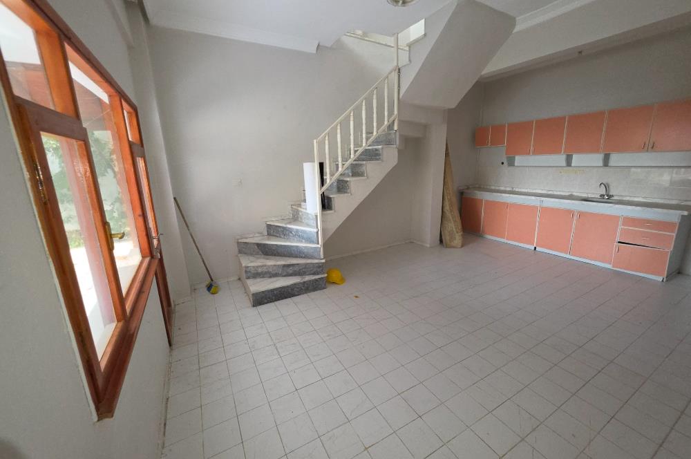 YALOVA ÇINARÇIK ESNKÖY KANARYA MEVKİNDE HARİKA TERS DUBLEX DAİRE