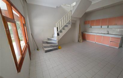 YALOVA ÇINARÇIK ESNKÖY KANARYA MEVKİNDE HARİKA TERS DUBLEX DAİRE