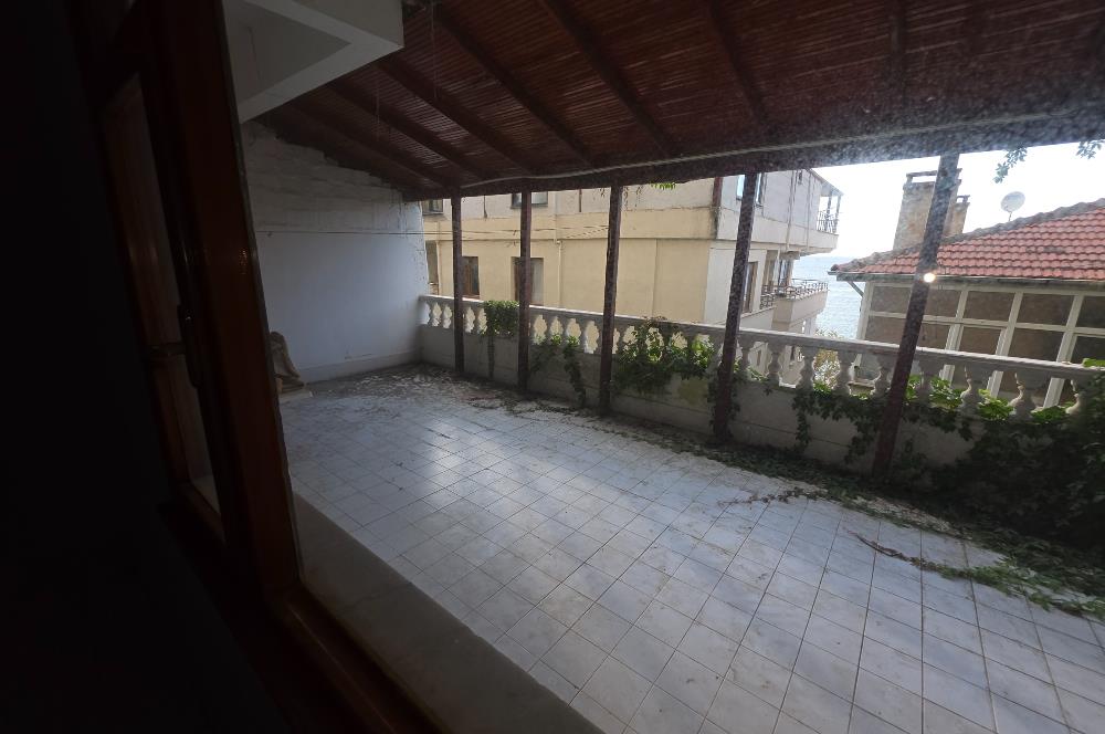 YALOVA ÇINARÇIK ESNKÖY KANARYA MEVKİNDE HARİKA TERS DUBLEX DAİRE