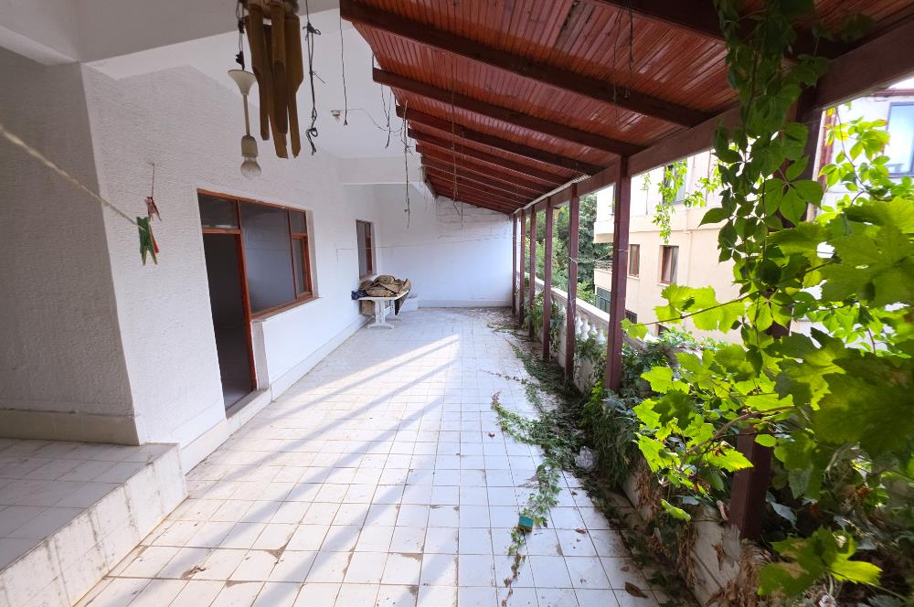 YALOVA ÇINARÇIK ESNKÖY KANARYA MEVKİNDE HARİKA TERS DUBLEX DAİRE