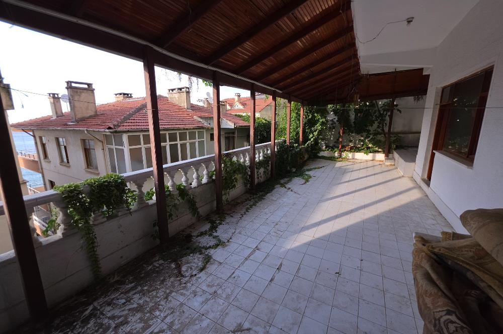 YALOVA ÇINARÇIK ESNKÖY KANARYA MEVKİNDE HARİKA TERS DUBLEX DAİRE