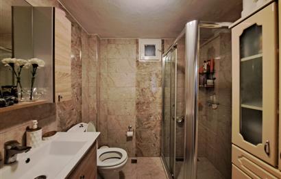 Ümraniye Cengiz Topel Caddesine ve Metroya Komşu Geniş 3+1 100m2