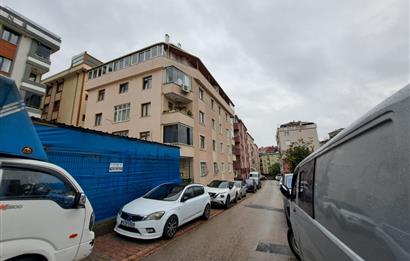 Ümraniye Cengiz Topel Caddesine ve Metroya Komşu Geniş 3+1 100m2