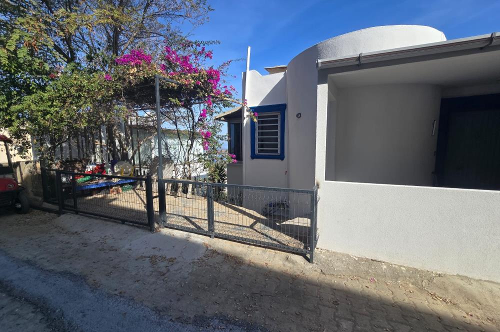 Bodrum Gümüşlük Full ve Kapanmaz Deniz Manzaralı Satılık Villa