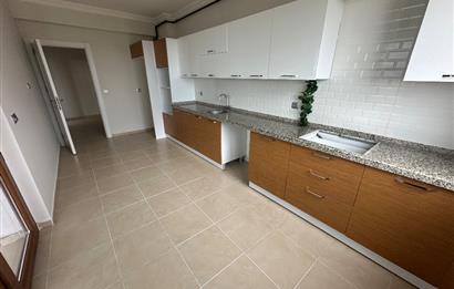 C21 UZMAN’dan HALİÇPARK SİTESİ KİRALIK 3+1