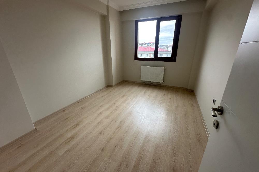 C21 UZMAN’dan HALİÇPARK SİTESİ KİRALIK 3+1