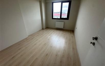 C21 UZMAN’dan HALİÇPARK SİTESİ KİRALIK 3+1