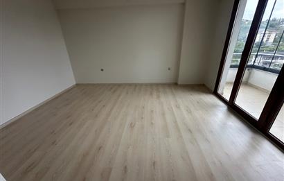 C21 UZMAN’dan HALİÇPARK SİTESİ KİRALIK 3+1